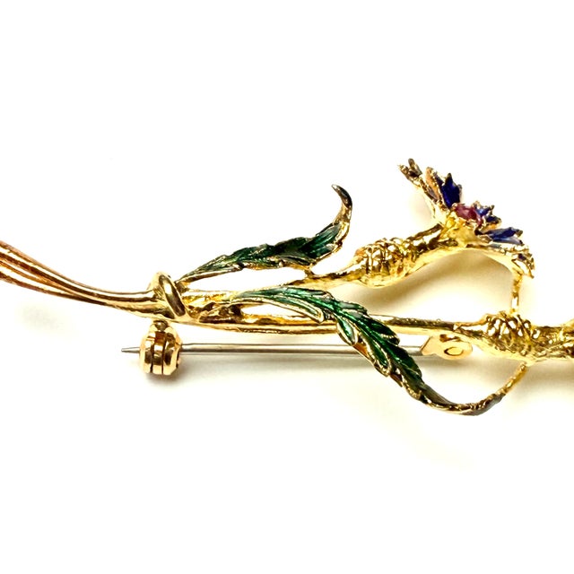 Vintage Italian 18k Gold Ruby & Enamel Floral Brooch – Retro Unisex Lapel Pin For Sale In New York - Image 6 of 12