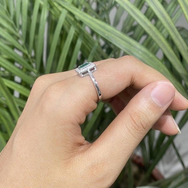 Octagon Cut Geometric Zambian Emerald Ring With Diamond Halo in Silver, Size 7 For Sale - Image 12 of 14