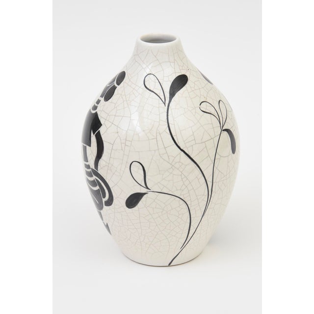Black Mid Century Modern Rare Heidi Bohmer Crackled Ceramic Vessel or Vase, 1950's, Germany For Sale - Image 8 of 10