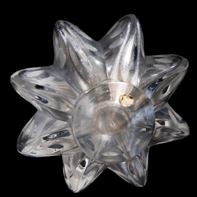 Transparent Lalique French Claude Frosted Vase For Sale - Image 8 of 8