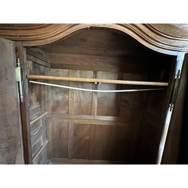 Large Alsatian Louis XV Style Wardrobe in Walnut, 18th Century For Sale - Image 4 of 18