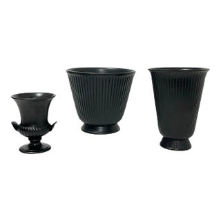Black Ravenstone Set from Wedgwood, Set of 3 For Sale