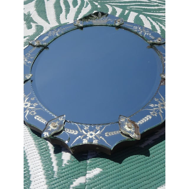 Oval Venetian Mirror with Pediment, 1950s For Sale - Image 16 of 17