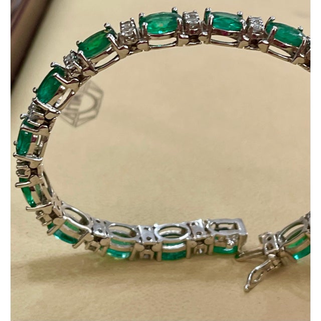 Green 23 Carat Natural Zambian Emerald & 1.6ct Diamond Tennis Bracelet 14 Karat Gold For Sale - Image 8 of 8