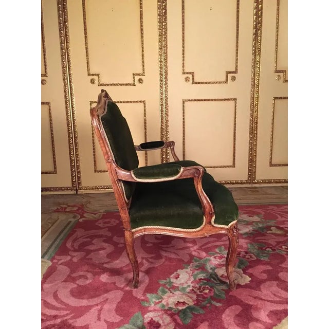 19th Century Louis XV Sofa in Walnut, 1890s For Sale - Image 3 of 9