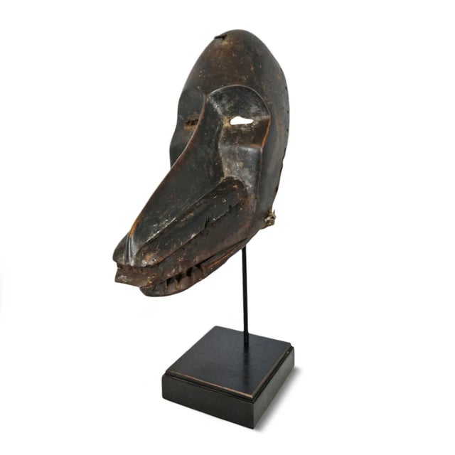 Tribal Early 20th Century Dan Guerze Gagon Mask For Sale - Image 3 of 12