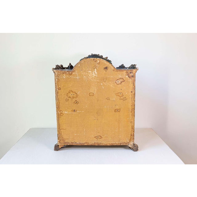 18th Century Petite 18th Century Venetian Painted Wood Rococo Vitrine with Carved Crest For Sale - Image 5 of 10