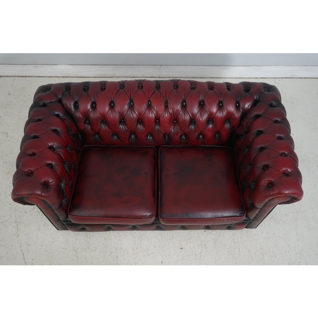 English Chesterfield Tufted Leather English Loveseat For Sale - Image 3 of 18