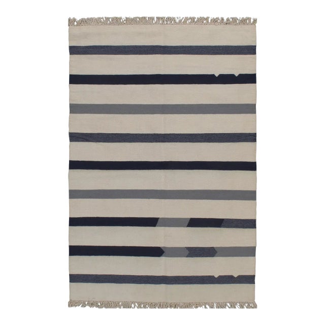 Modern Handwoven Ivory Kilim 4ft 1in X 6ft 2in For Sale