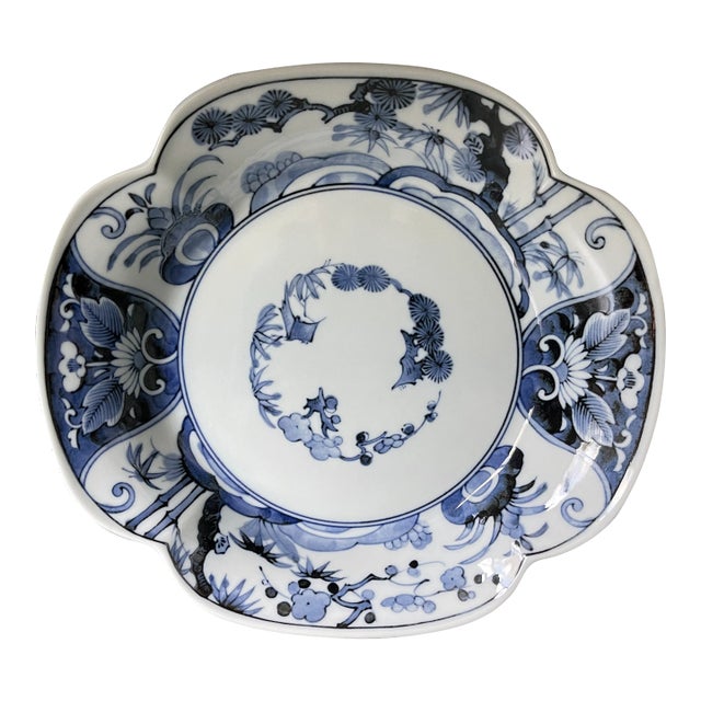 Chinoiserie Blue and White Bowl For Sale