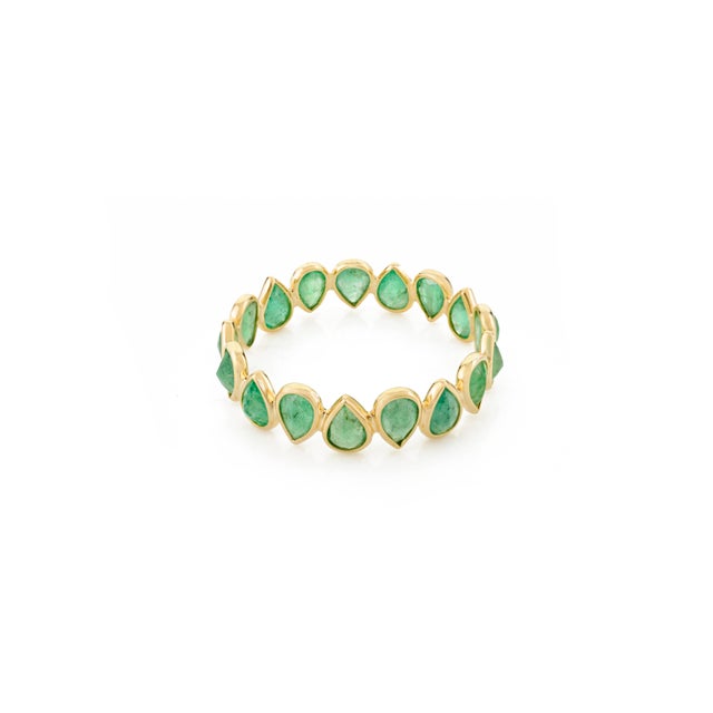 Metal 18k Yellow Gold Natural Emerald Band Ring Size 5.5 For Sale - Image 7 of 11