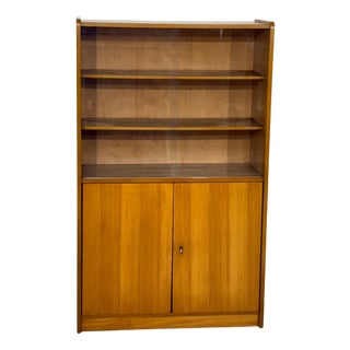 Mid-Century Tall Cabinet in Elm Wood, 1960s For Sale