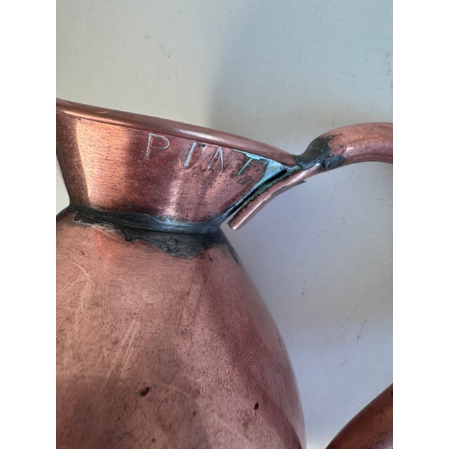 English Pint Copper Haystack Jug For Sale - Image 3 of 7