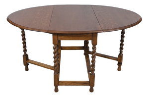 Gatelag Table in Oak, England, 1920s