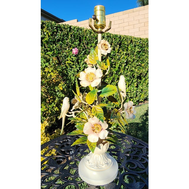Mid 20th Century Italian Tole Flora and Fauna Table Lamp For Sale - Image 16 of 16
