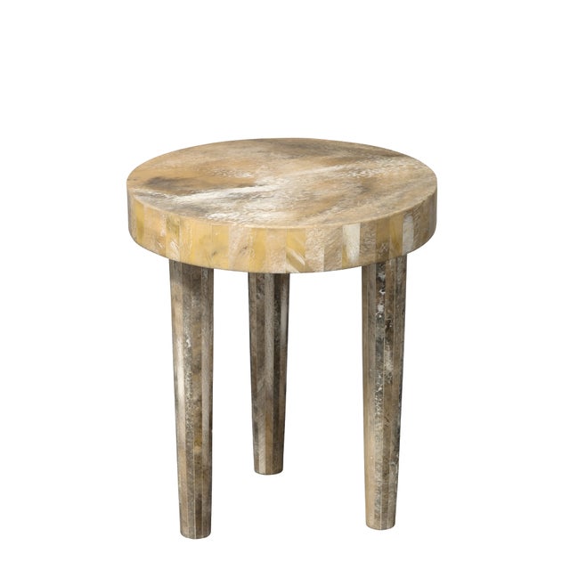 Artemis Side Table in Cream, Small For Sale In Los Angeles - Image 6 of 6