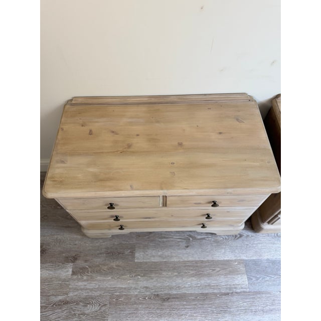 1990s Matching Chests of Drawers in Pine, 1990s, Set of 2 For Sale - Image 5 of 9