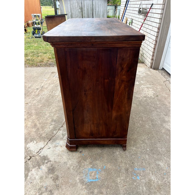 French 19th Century Louis Philippe Walnut Chest of Drawers For Sale - Image 11 of 12