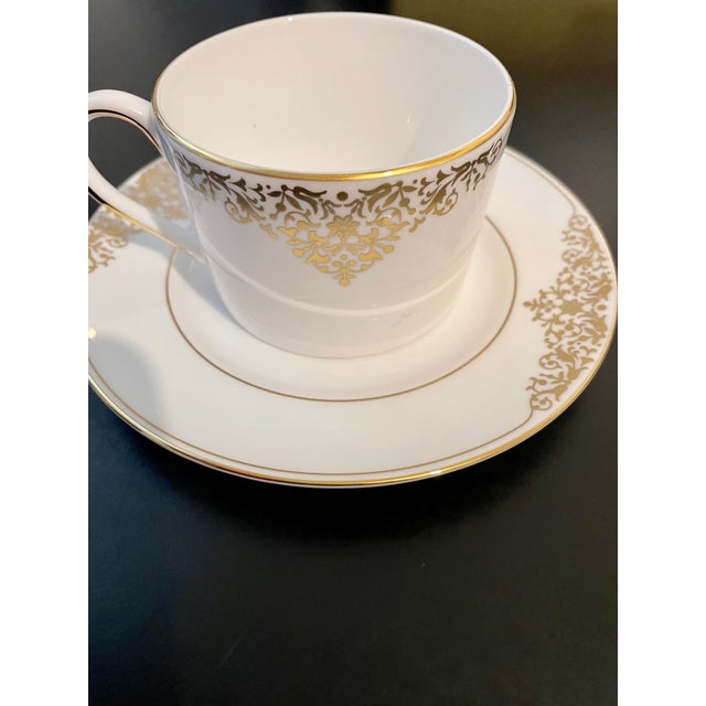1990s Wedgwood Bone China Vera Wang Empress Jewel Dinner Set- 5 Pieces For Sale - Image 10 of 12