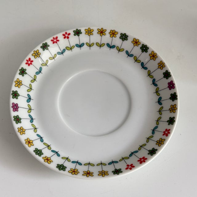 1980s Berlin Parisian Spring Coffee Cup and Saucer by Hans-Theodor Baumann for Rosenthal Germany, 1981, Set of 2 For Sale - Image 5 of 6