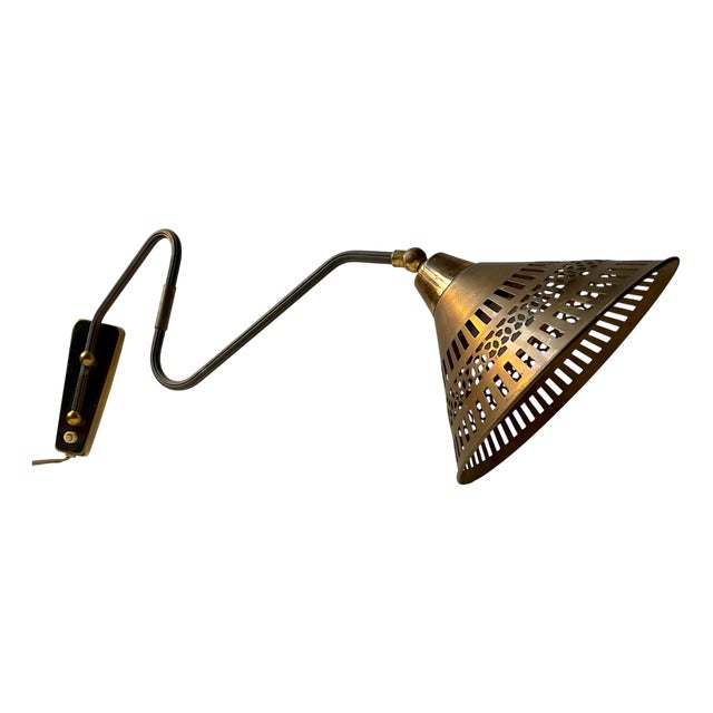 Scandinavian Modern Articulated Wall Lamp in Brass, 1960s For Sale