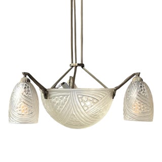 Early 20th Century French Art Deco Pendant Chandelier Signed by Hanots For Sale