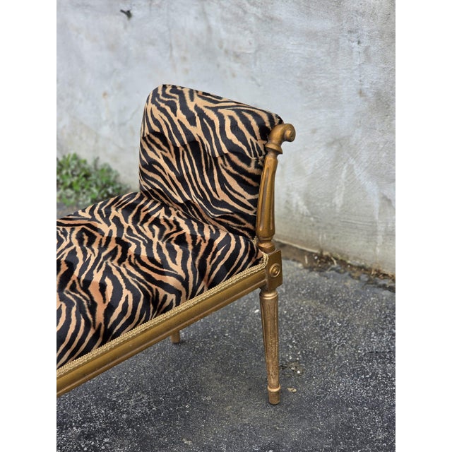 19th Century Italian Gilded Window Bench. For Sale - Image 15 of 17