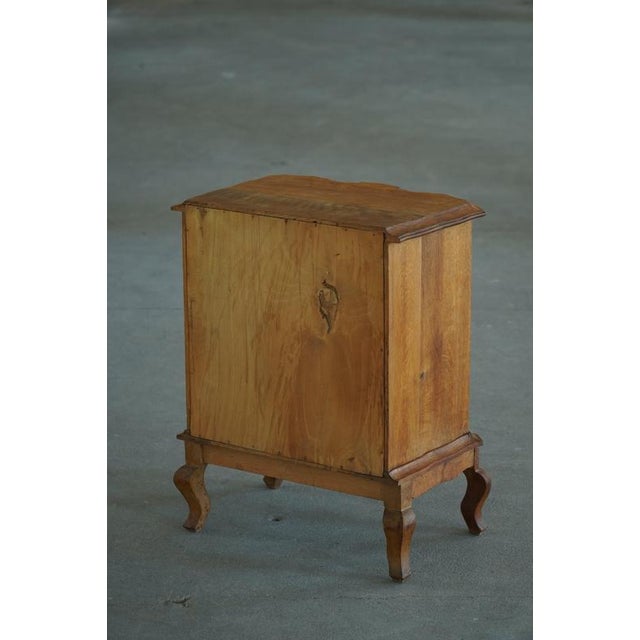 Wood Danish Baroque Revival Three-Drawer Chest in Oak with Brass Hardware, 1940s For Sale - Image 7 of 18
