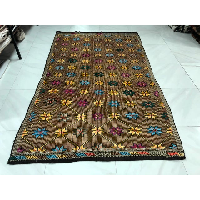 1960s Vintage Turkish Handmade Kilim Rug - 5′2″ × 8′6″ For Sale - Image 11 of 11