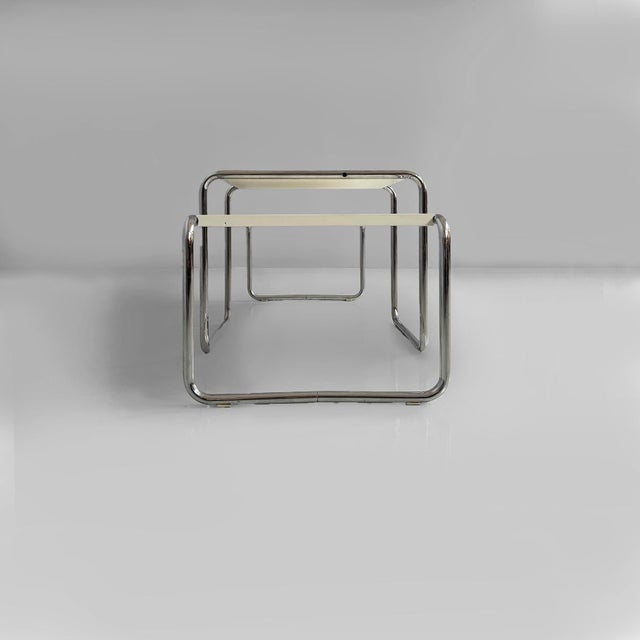 Metal Italian Modern Laccio Coffee Tables in White Laminate attributed to Marcel Breuer for Gavina, 1970s, Set of 2 For Sale - Image 7 of 16