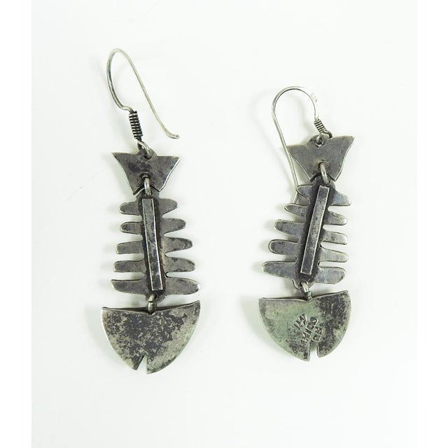 Mid 20th Century Taxco Mexico Sterling Silver Fish Earings For Sale In Seattle - Image 6 of 6