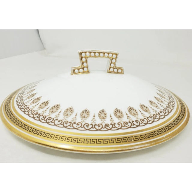 Antique Royal Cauldon Staffordshire England H1640 Round Covered Vegetable Bowl with Lid For Sale - Image 4 of 10