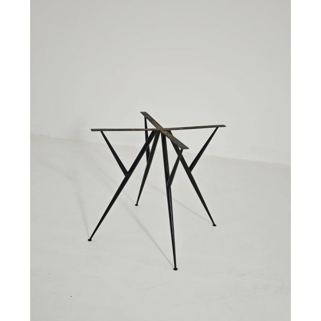 1950s Round Table in Blue Glass, Wood and Black Metal, Italy, 1950s For Sale - Image 5 of 15