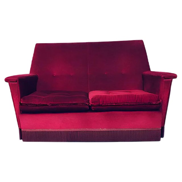 Hollywood Regency Style Fuchsia Velvet 2-Seat Sofa with Fringe, 1960s For Sale