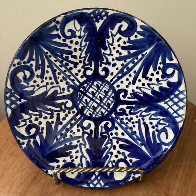 Antique Andalusian Ceramic Blue & White Glaze Wall Plate From Fajalauza (Granada) Spain For Sale - Image 12 of 12