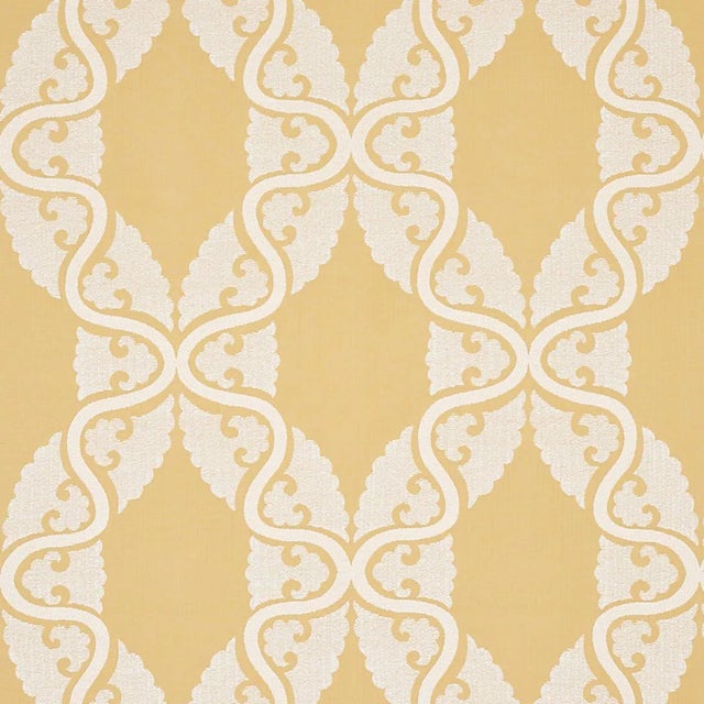 Sample - Schumacher Siljan Fabric in Yellow For Sale