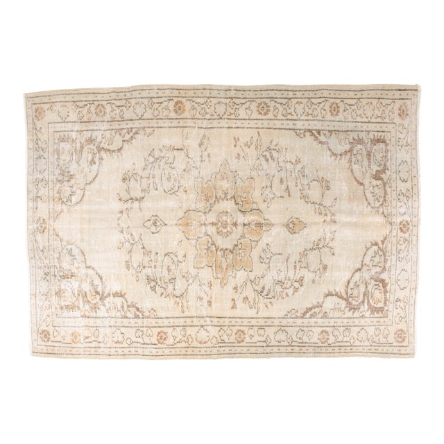 Mid 20th Century Beige Wool Floral Carpet For Sale