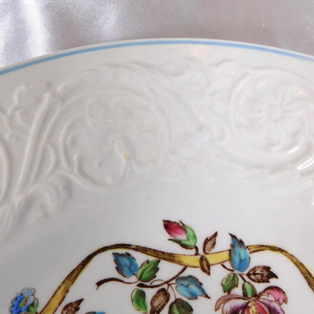 1940s Lot of Nine Pieces of Wedgwood Argyle Dinnerware For Sale - Image 12 of 15