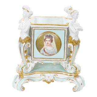 Antique Sèvres Porcelain Classical Decorated Figural Sculpture Cachepot / Center For Sale
