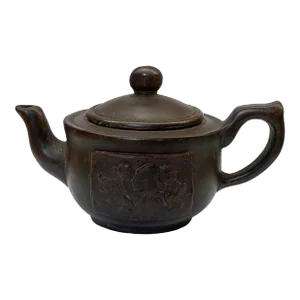Chinese Handmade Yixing Zisha Clay Teapot With Artistic Accent
