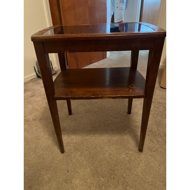 Mid-Century Modern Mid-Century Hollywood Regency 2-Tier Side Table With Smoky Black Glass Top - Model 6099 For Sale - Image 3 of 7