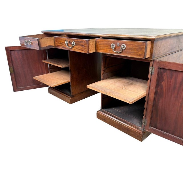 18th Century Georgian Mahogany Pedestal Partners Desk, Chippendale Period, 1760 For Sale - Image 6 of 17