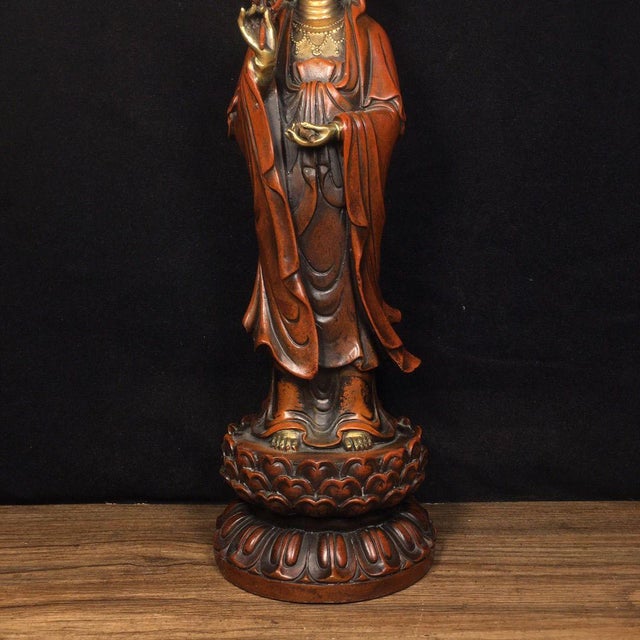 Vintage Gilded Bronze Standing Guanyin Bodhisattva on Lotus Base For Sale In Los Angeles - Image 6 of 9