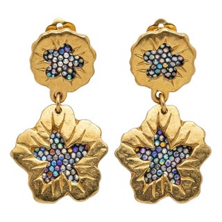 Vintage French Gilded Floral Drop Earrings with Iridescent Pavé Crystals, 1980s, Set of 2 For Sale