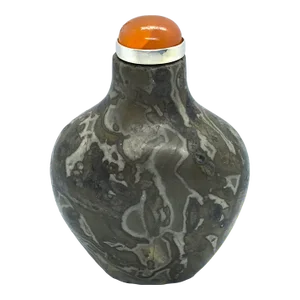 Late 19th Century Antique Orca or Oriental Agate Snuff Bottle
