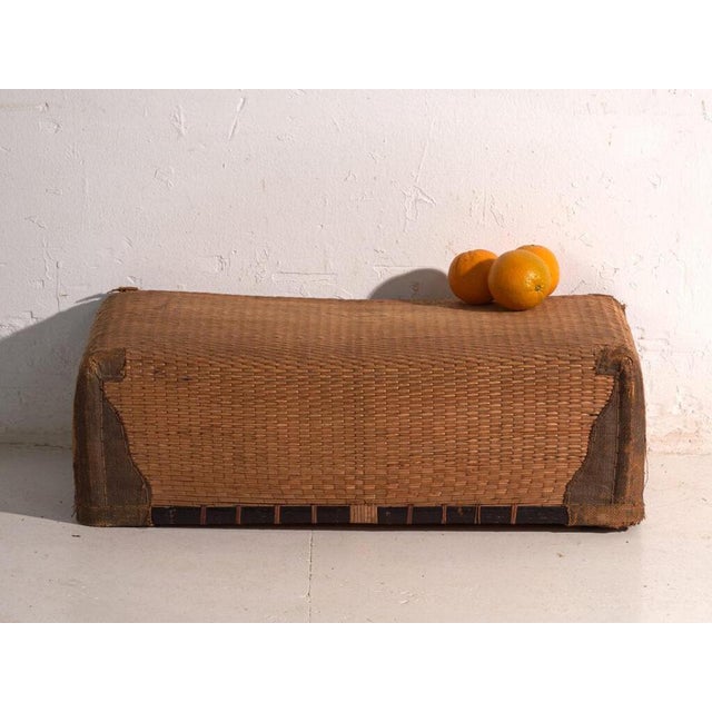 Vintage Kōri Trunk in Willow Wicker, Japan, 1920 For Sale - Image 11 of 12