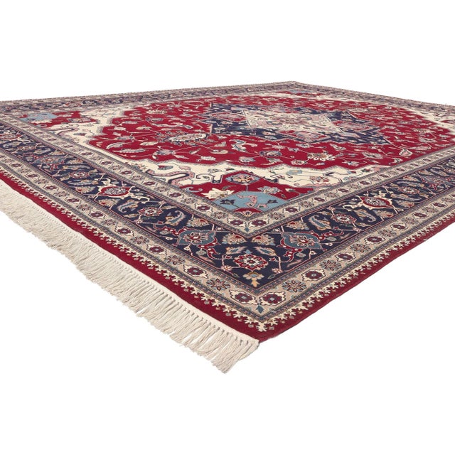 72064 Vintage Pakistani Serapi Rug, 09’00 x 12’01. Stately elegance meets timeless appeal in this hand knotted wool...