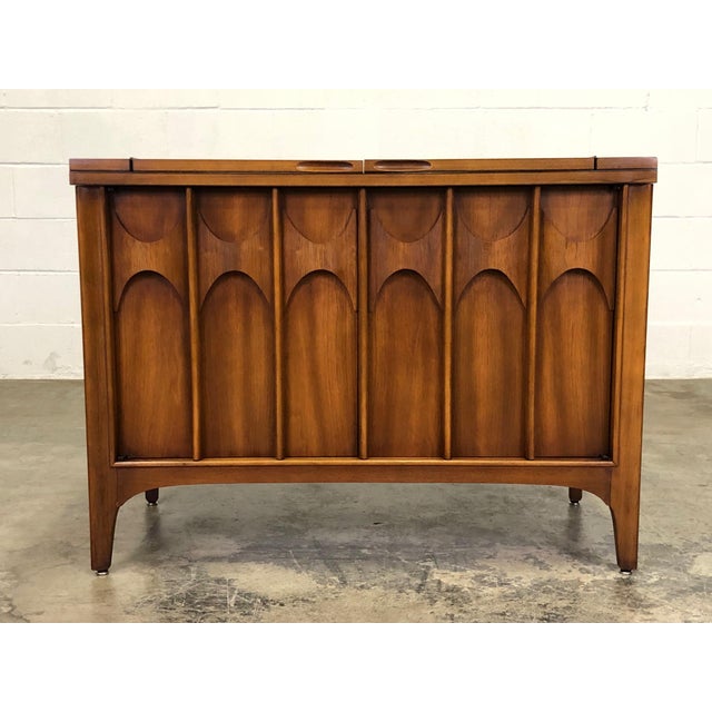 Kent Coffey Perspecta Mid Century Modern Server Bar Credenza