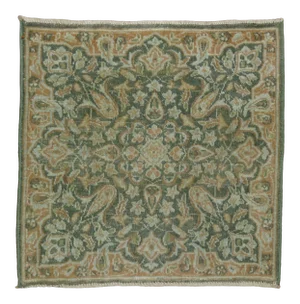 Mid 20th Century Green Square Kashan Rug, 1'9'' X 1'9''
