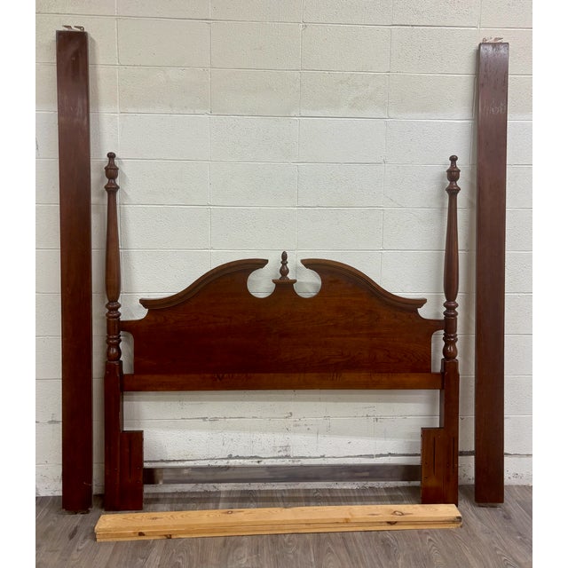 This is an absolutely stunning vintage Queen or Full sized convertible low four poster pediment bed with beautiful...